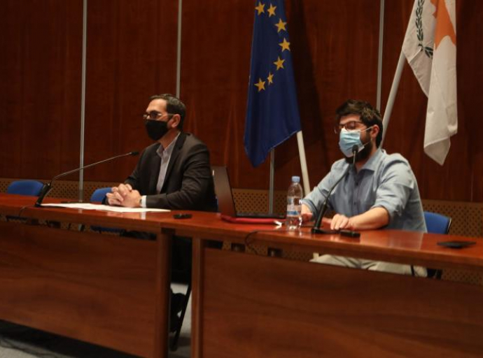 Έκτακτη σύσκεψη Υπουργού Υγείας με την επιστημονική συμβουλευτική ομάδα για Covid-19